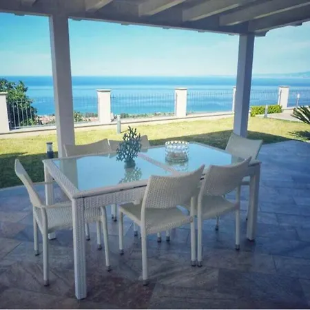 Βίλα Panoramic Overlooking The Aeolian Islands