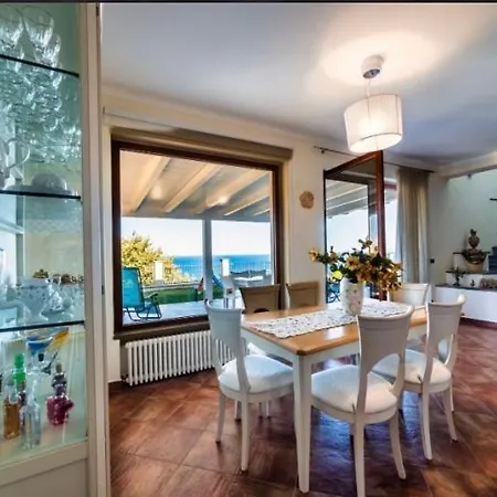 ヴィラ Panoramic Overlooking The Aeolian Islands *